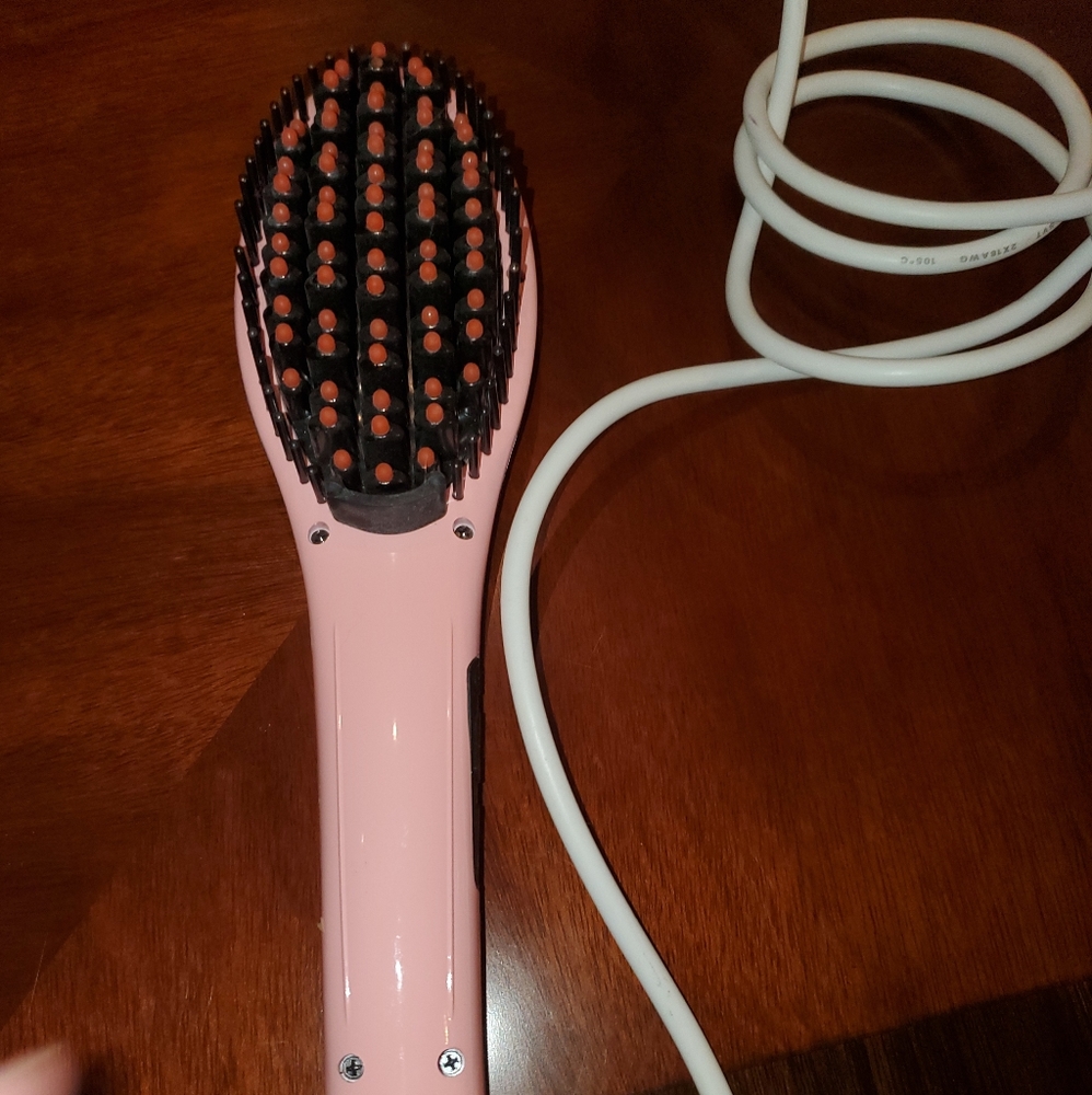 Heated brush
